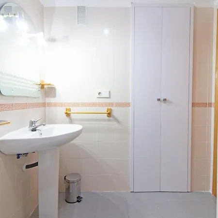 Global Properties, Con Terraza Y Piscina En Canet De Berenguer Apartment